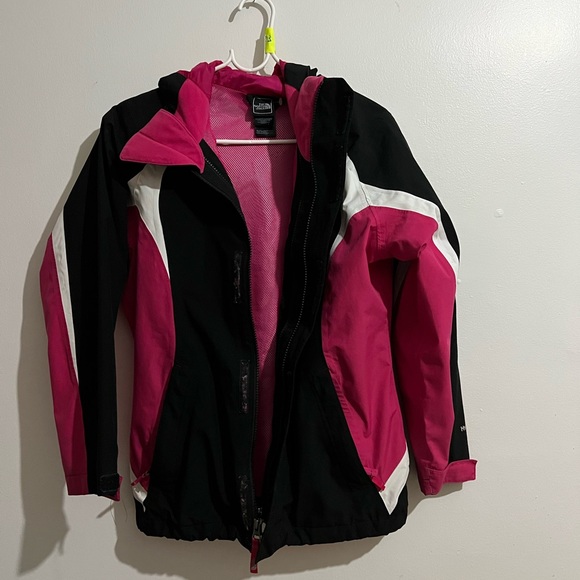 The north face jacket - Picture 8 of 9